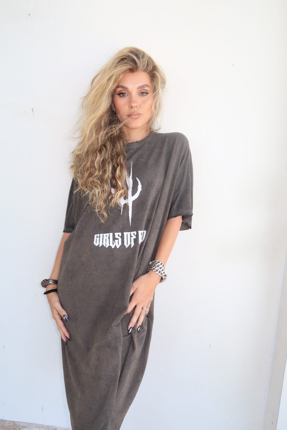 khaki washed-stone shirt « girls of God » – Image 2