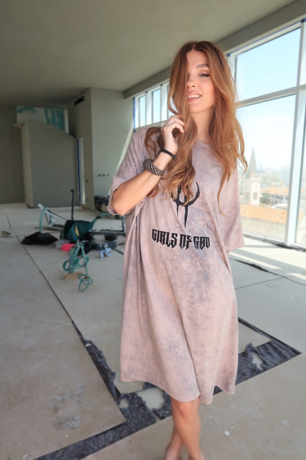 washed-stone shirt « girls of God » nude