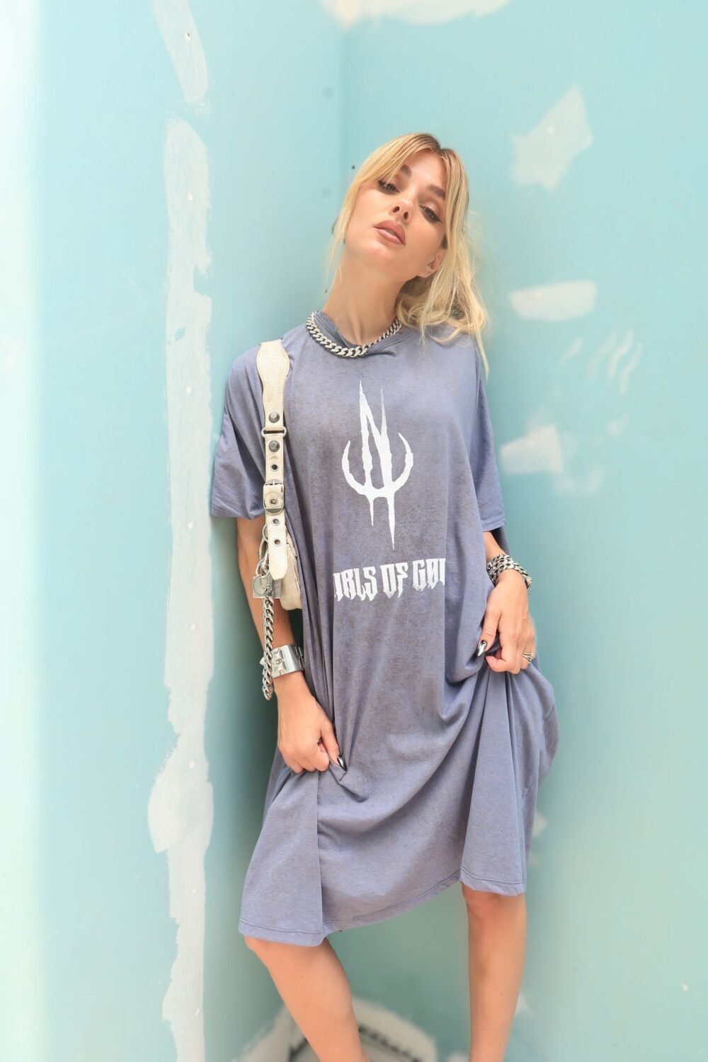 blue washed-stone shirt « girls of God »